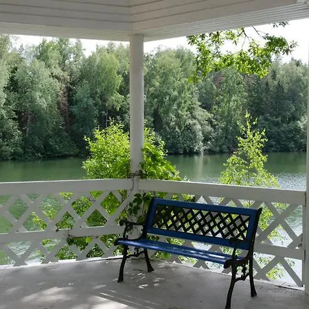 Kompleks wypoczynkowy Nelijaerve Centre *