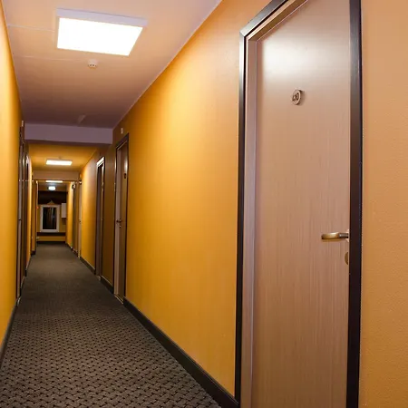 Nelijaerve Centre منتزه العطل