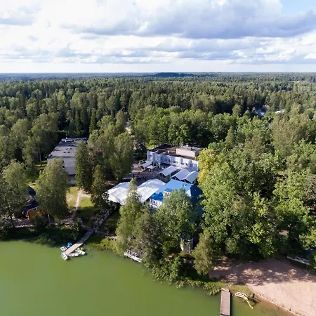 Kompleks wypoczynkowy Nelijaerve Centre *