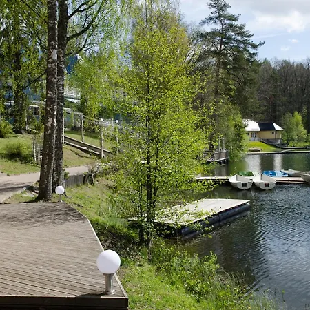 Kompleks wypoczynkowy Nelijaerve Centre *