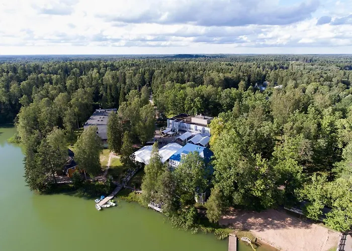 Holiday park Nelijaerve Centre *